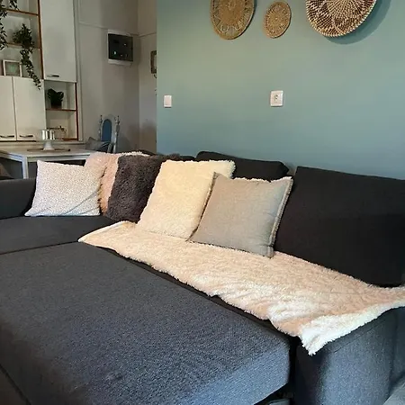 Daphne Village House - Close To & Poros Διαμέρισμα *