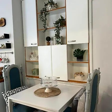 Daphné Village House - Close To Methana&poros Appartement